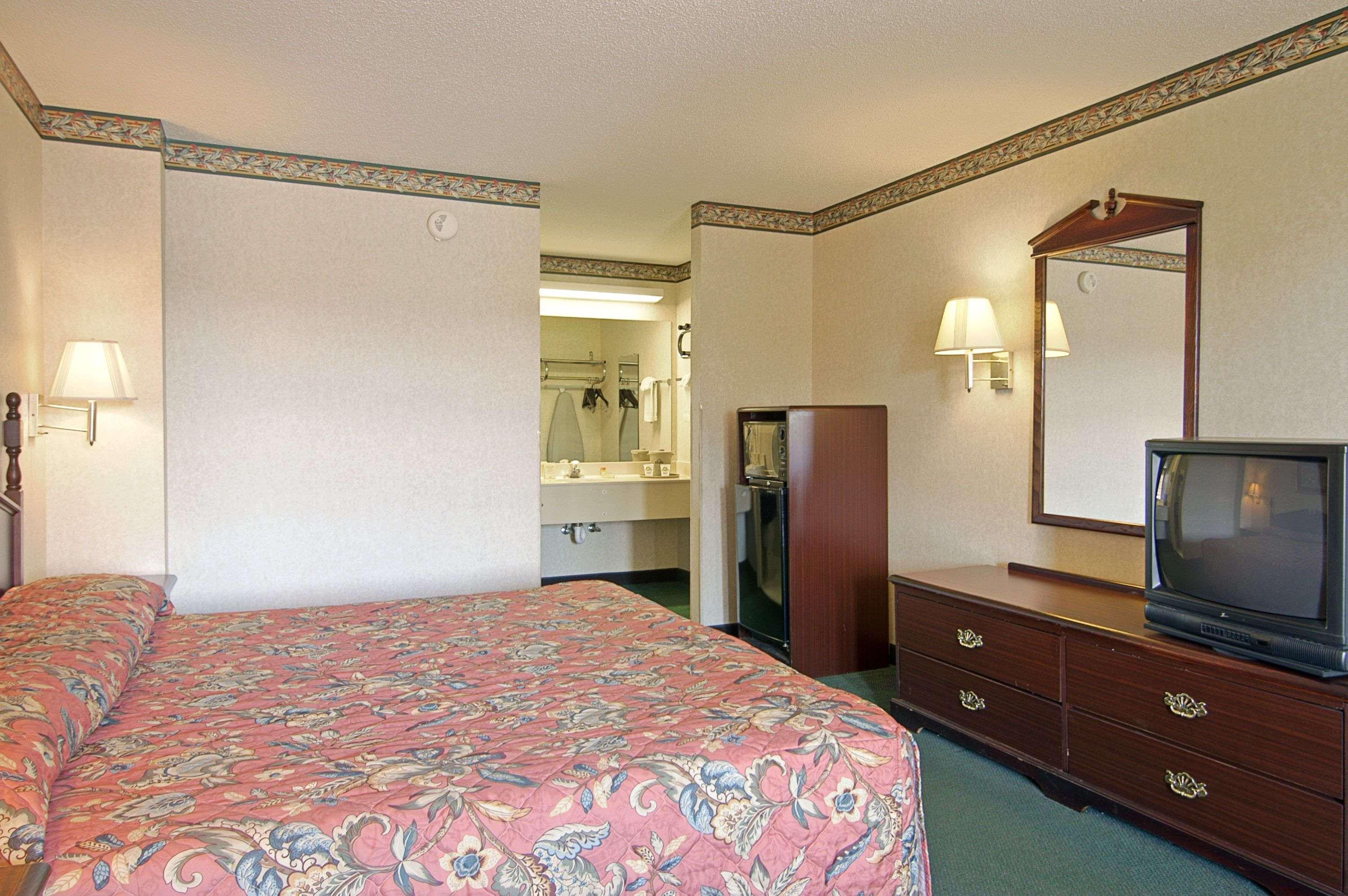 Days Inn & Suites By Wyndham Fort Valley Quarto foto